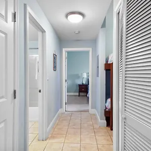 Holiday home The Happy Place At Laketown Wharf #1324 By Nautical, Panama City Beach