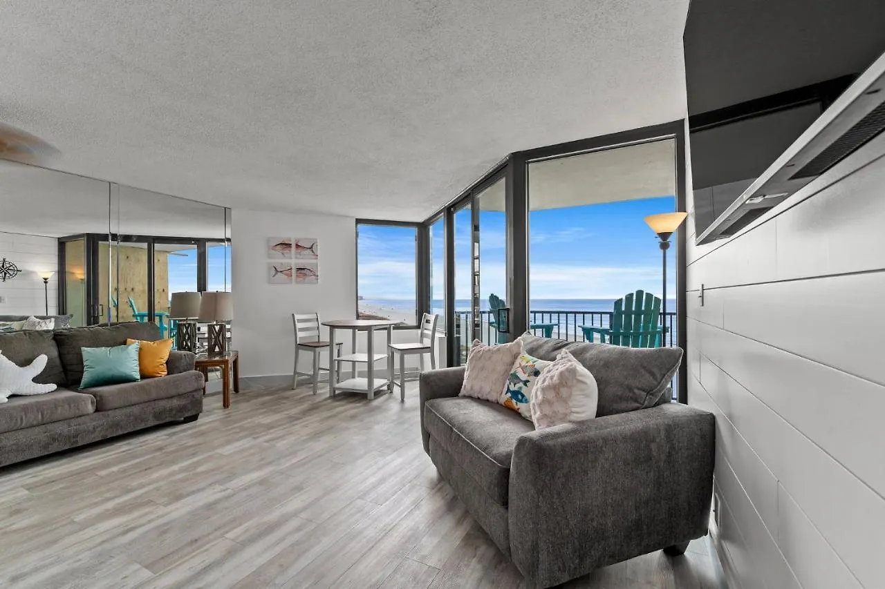 Ocean Front Views & Open Kitchen - Sunbird 603E Apartment Panama City Beach